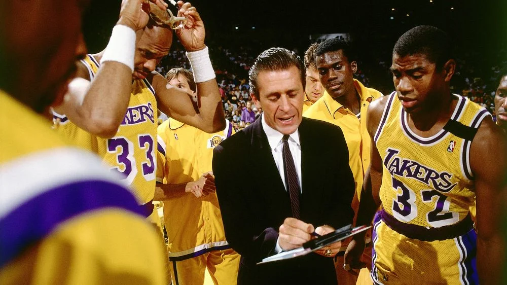 รู้จัก Pat Riley ชายที่ได้ชื่อว่า Godfather of the NBA จากบุคลิกและ ...